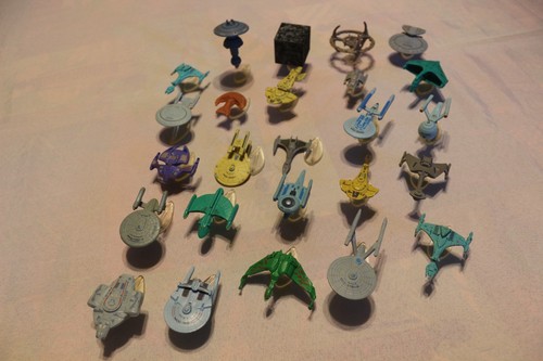 Star trek micro machines - star,